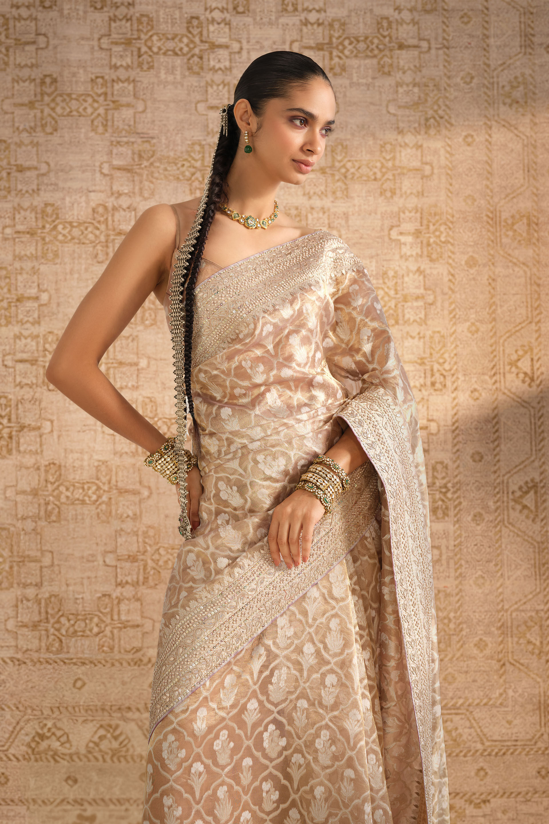 Aroha Handwoven Benarasi Silk Saree - Gold, Gold, image 4